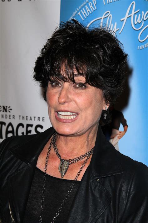 Tina sinatra - Richard M Cohen and Tina Sinatra Married In 1981. Frank Sinatra’s daughter, Tina Sinatra, is a hard-working woman with private nature. She was barely exclusive about her relationships with her partners. Similar was the marriage between her and her second husband, Richard M Cohen. The couple exchanged vows on 30 January 1981.